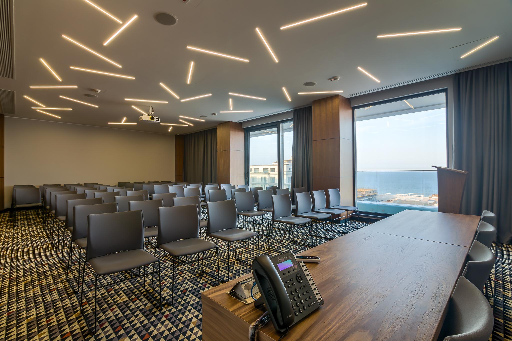 Hotel Nyota & Conference Center Mamaia