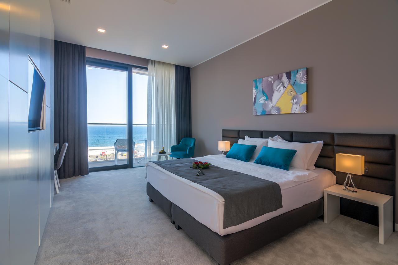 Nyota & Conference Center Mamaia